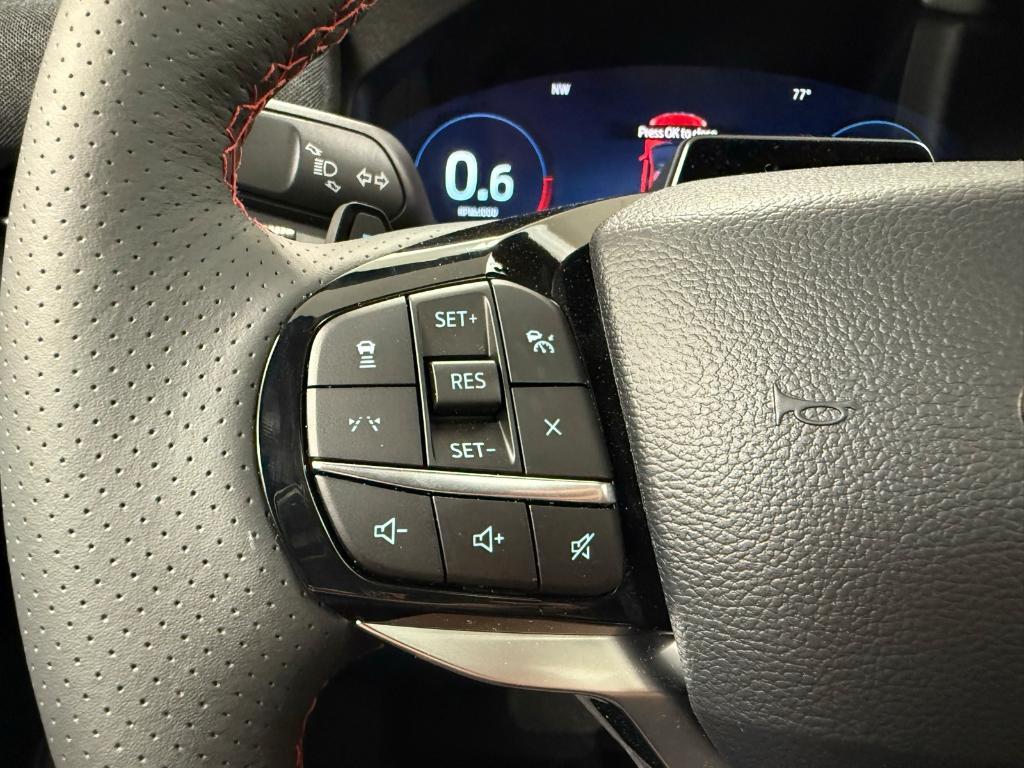 new 2025 Ford Explorer car, priced at $61,297