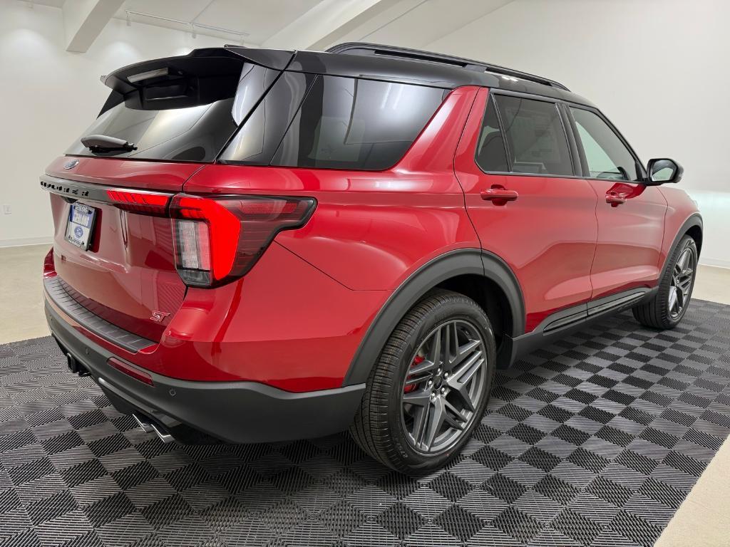 new 2025 Ford Explorer car, priced at $61,297