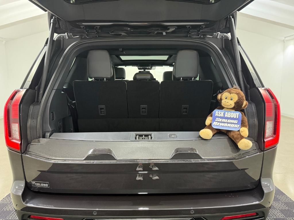 new 2025 Ford Expedition car, priced at $80,455