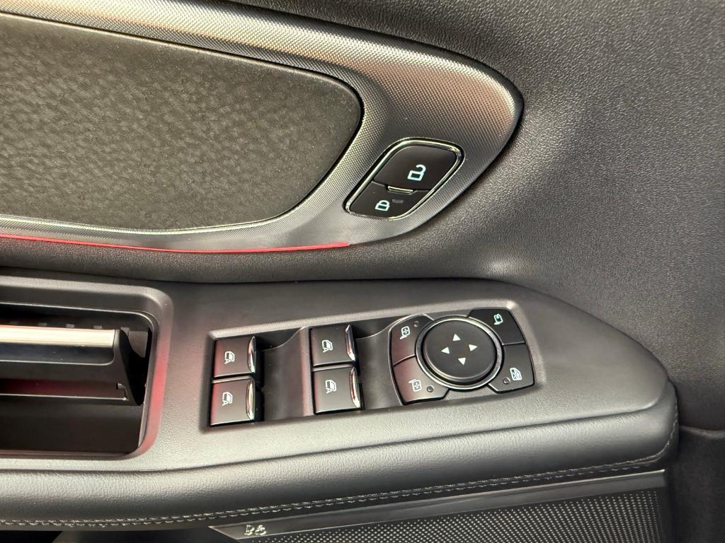 new 2025 Ford Expedition car, priced at $80,455