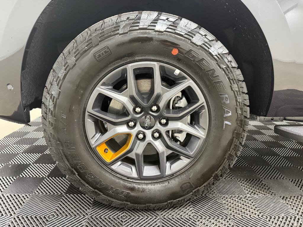 new 2025 Ford Expedition car, priced at $80,455