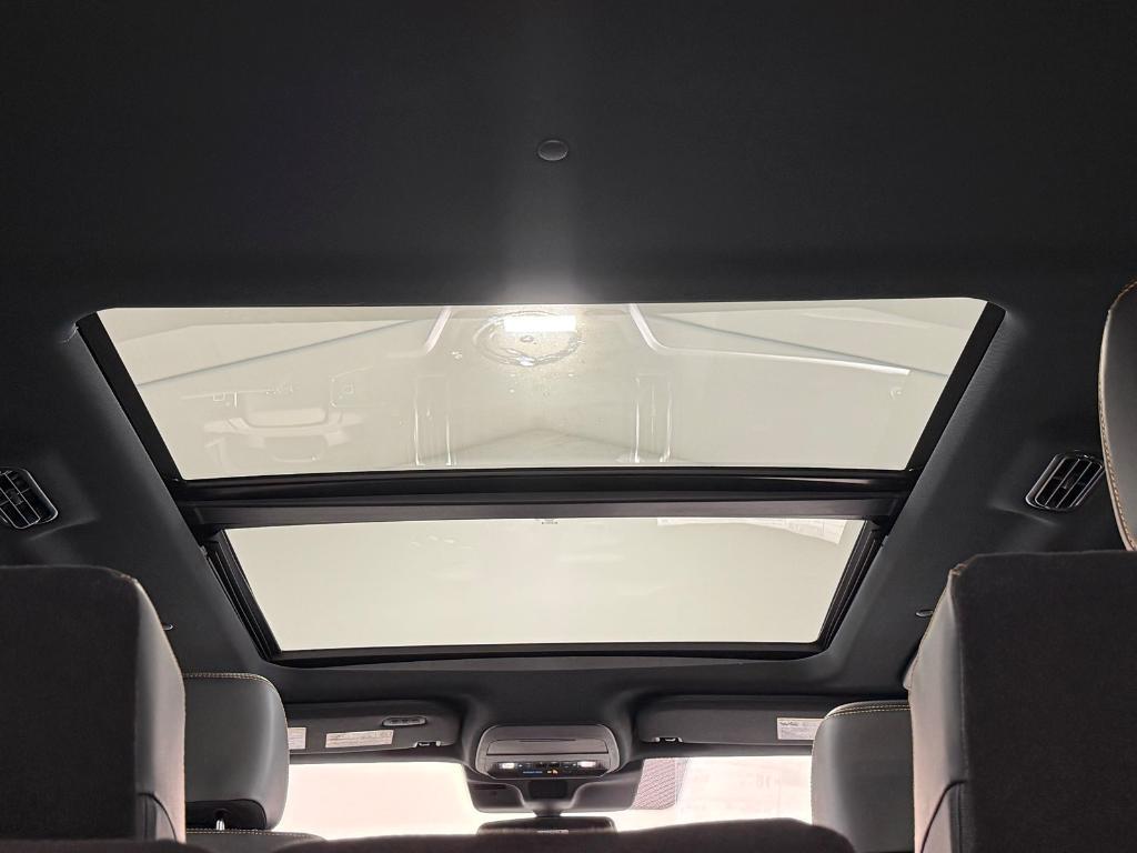 new 2025 Ford Expedition car, priced at $80,455