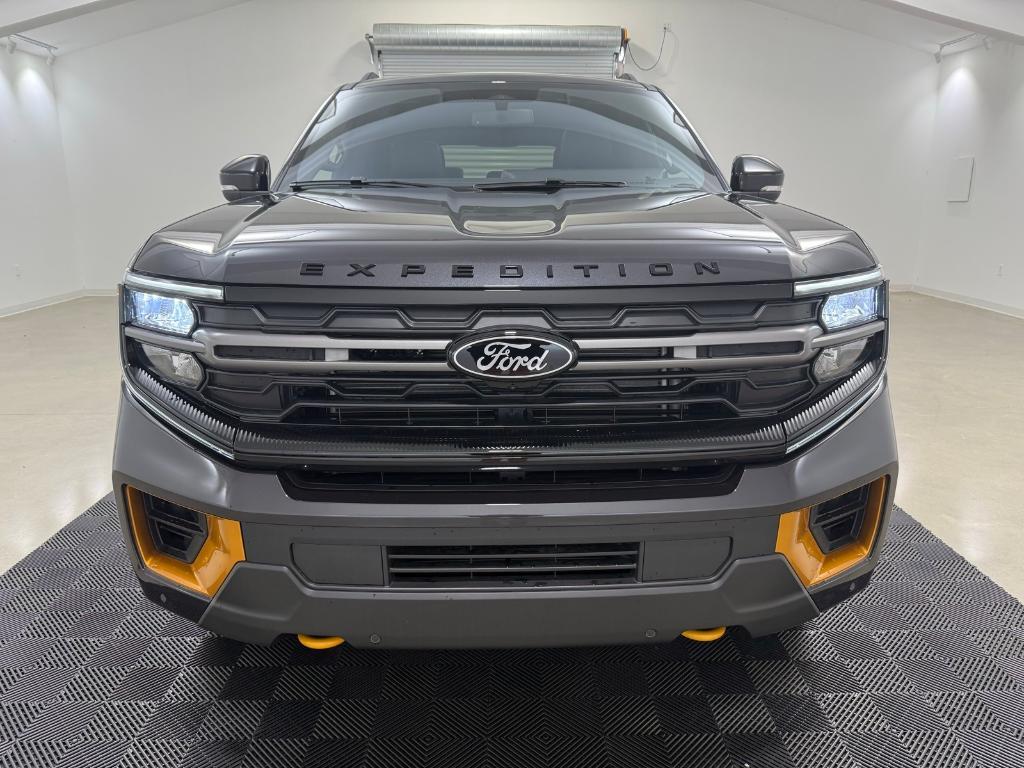 new 2025 Ford Expedition car, priced at $80,455