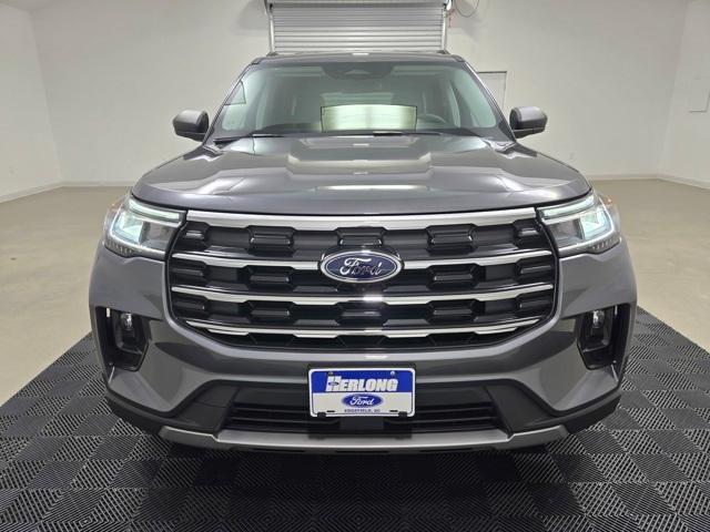 used 2025 Ford Explorer car, priced at $39,880