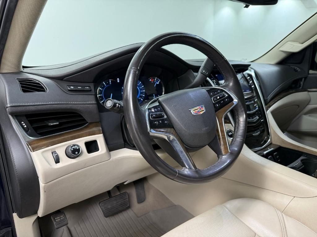 used 2020 Cadillac Escalade car, priced at $38,880