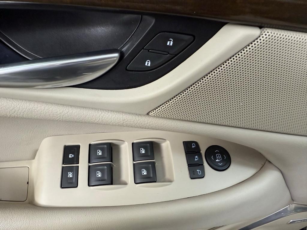 used 2020 Cadillac Escalade car, priced at $38,880