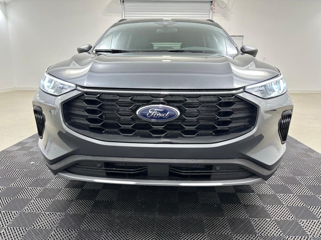 new 2025 Ford Escape car, priced at $25,098