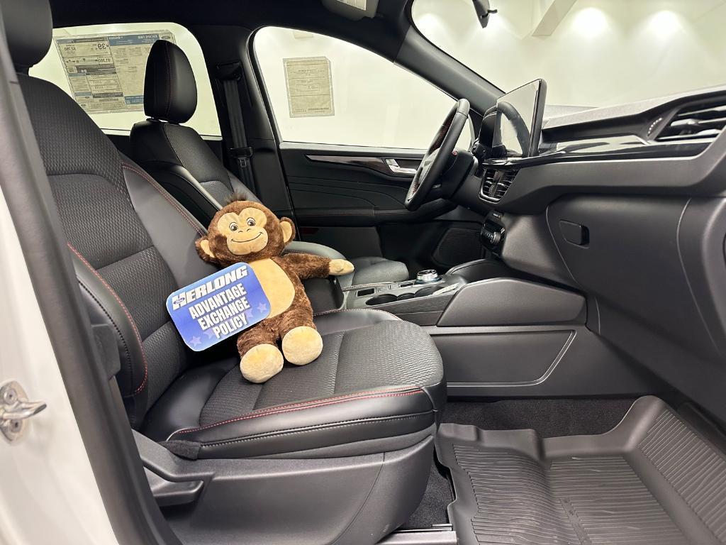new 2025 Ford Escape car, priced at $33,329