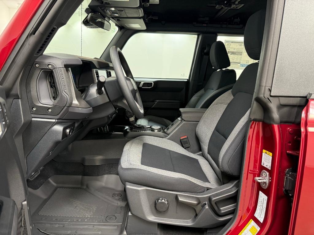 new 2025 Ford Bronco car, priced at $50,149
