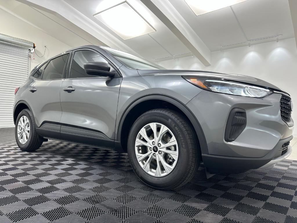 new 2025 Ford Escape car, priced at $30,764