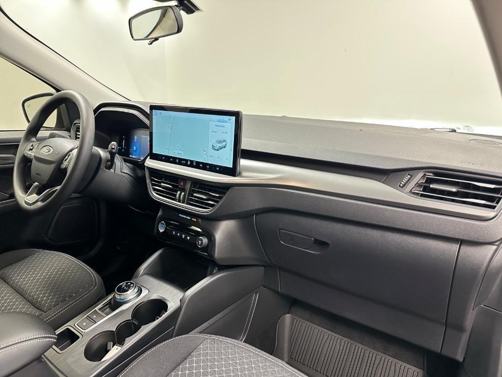 new 2025 Ford Escape car, priced at $30,764
