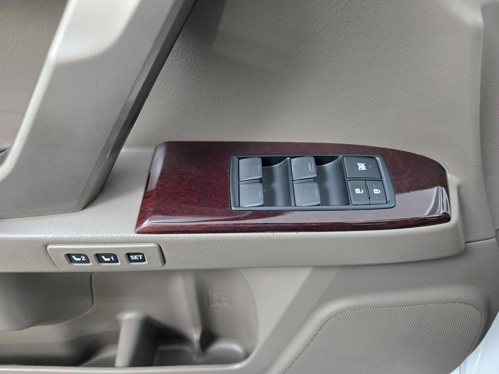 used 2017 Lexus GX 460 car, priced at $25,380