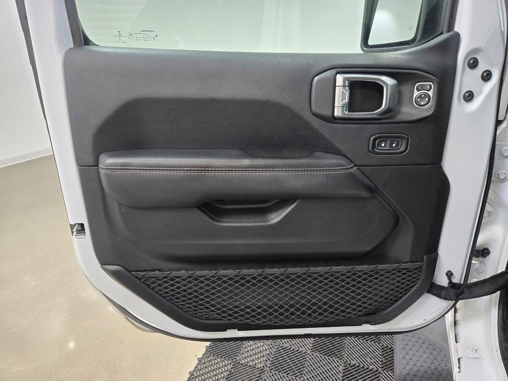 used 2018 Jeep Wrangler Unlimited car, priced at $25,880