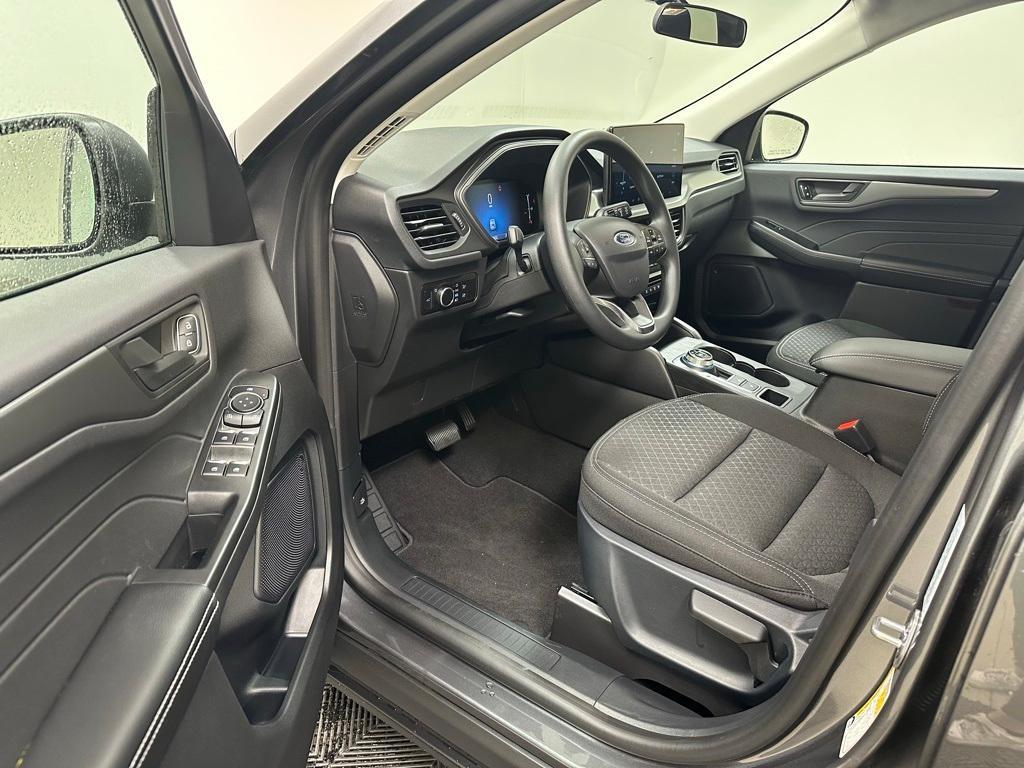 new 2025 Ford Escape car, priced at $29,914