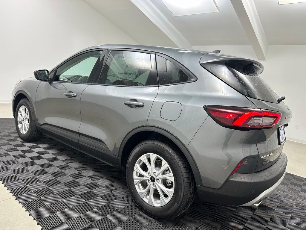 new 2025 Ford Escape car, priced at $29,914