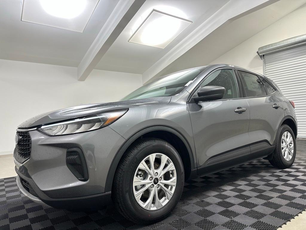 new 2025 Ford Escape car, priced at $29,914