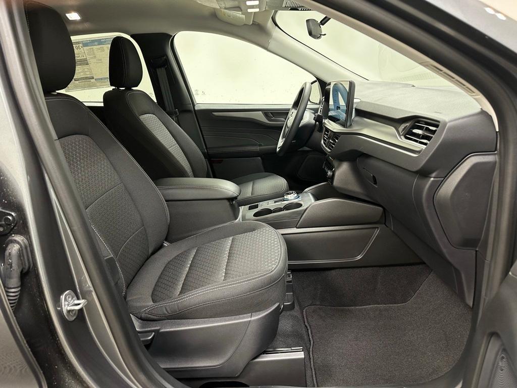 new 2025 Ford Escape car, priced at $29,914
