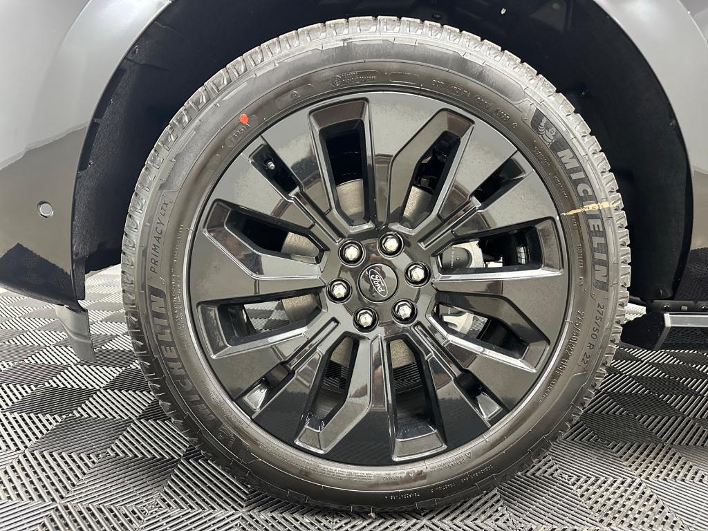 new 2025 Ford Expedition car, priced at $79,995