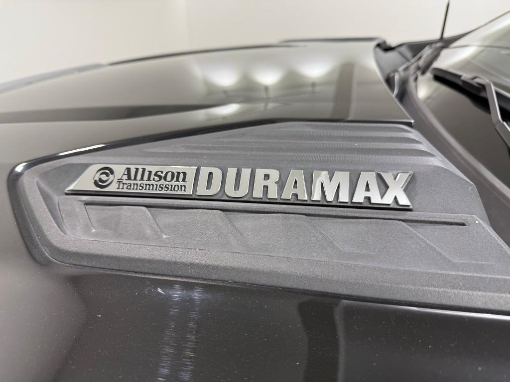 used 2024 Chevrolet Silverado 2500 car, priced at $52,980