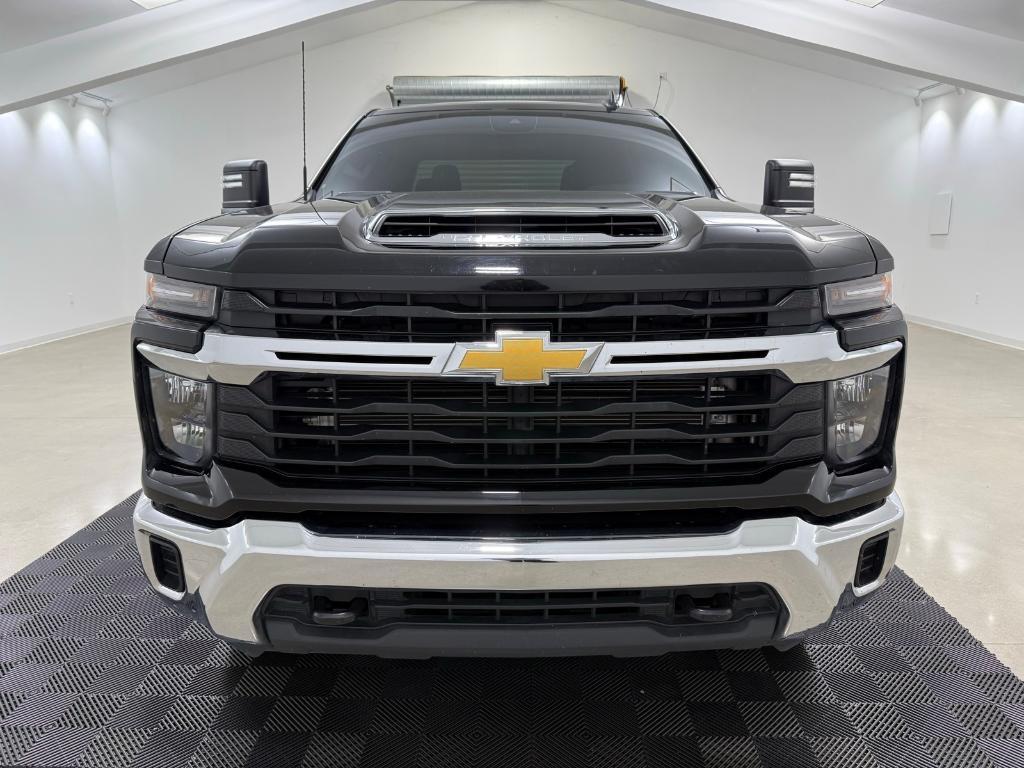 used 2024 Chevrolet Silverado 2500 car, priced at $52,980