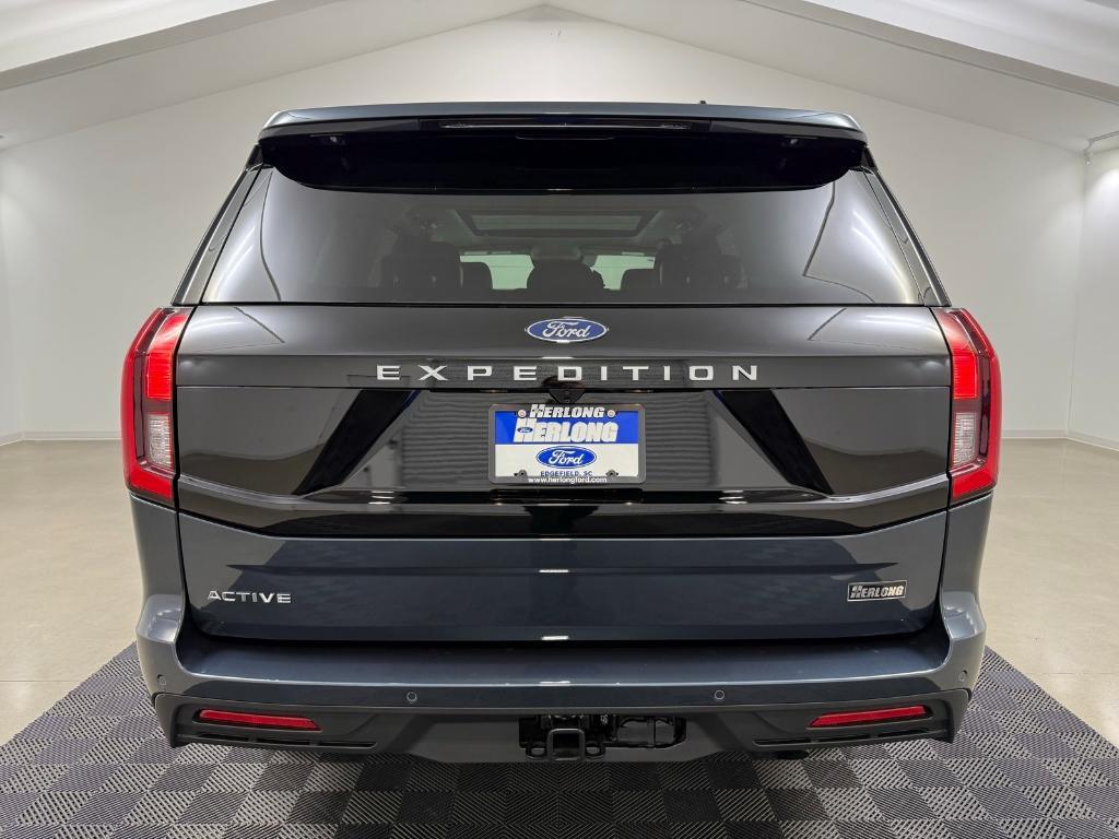 new 2025 Ford Expedition car, priced at $69,480