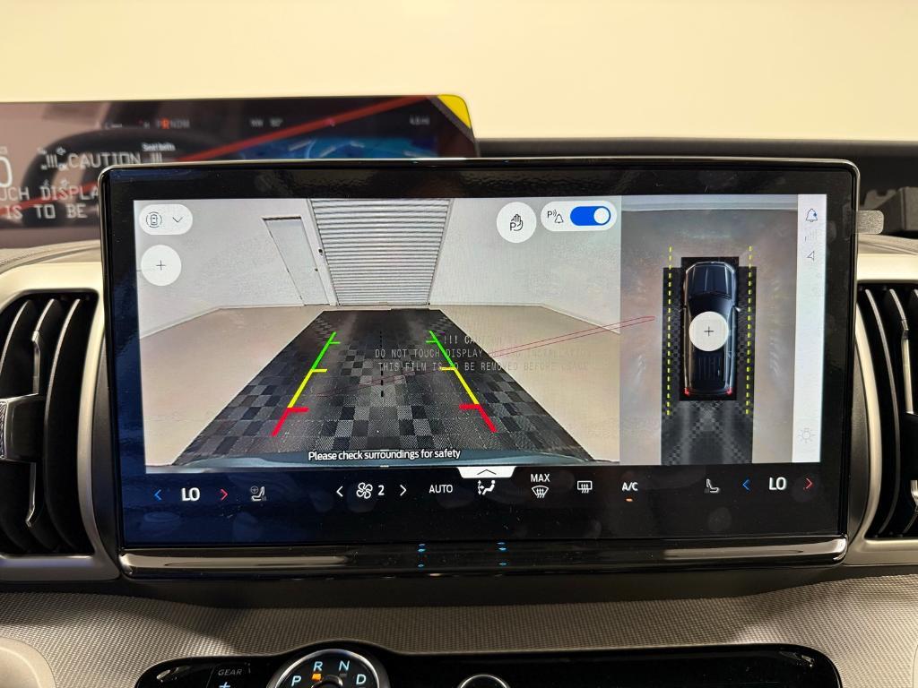 new 2025 Ford Expedition car, priced at $69,480