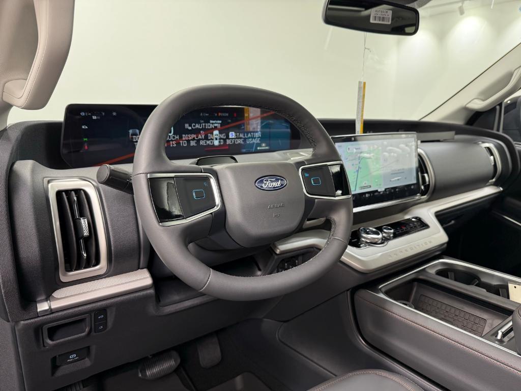 new 2025 Ford Expedition car, priced at $69,480