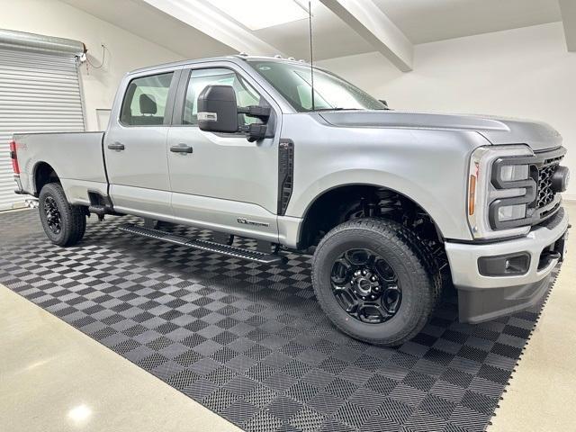 new 2024 Ford F-350 car, priced at $71,445