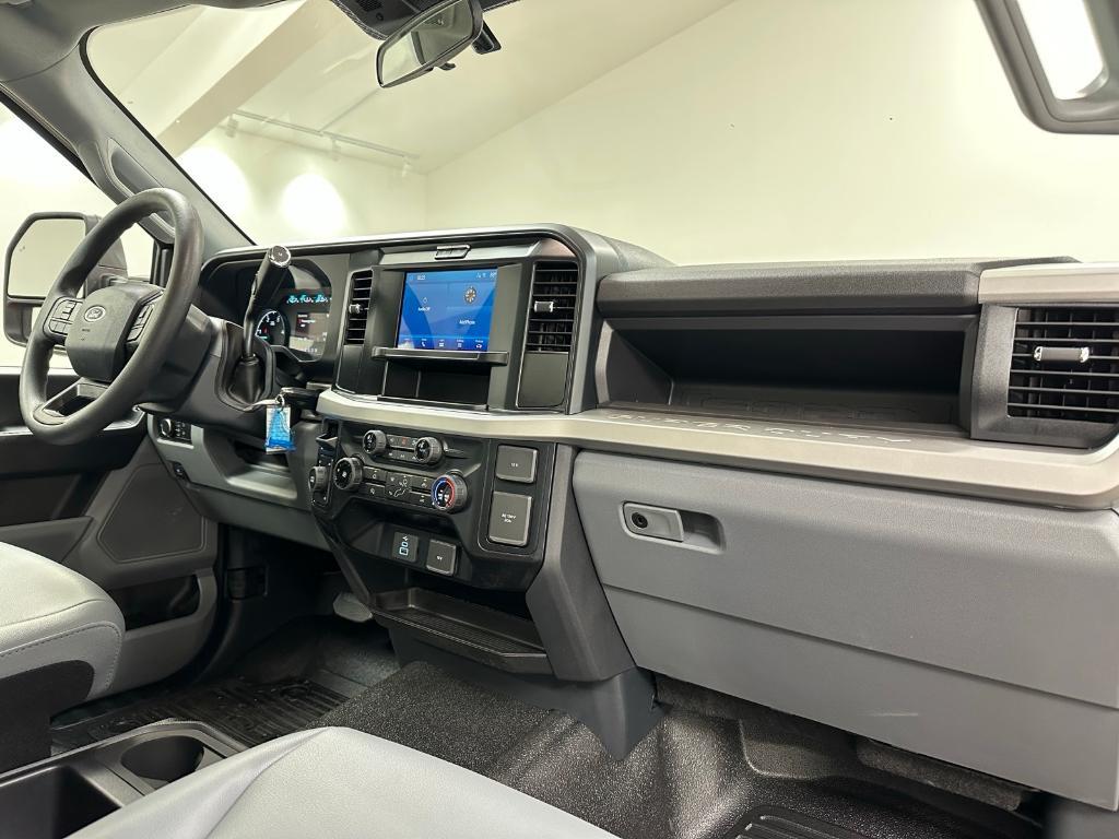 new 2025 Ford F-350 car, priced at $68,191