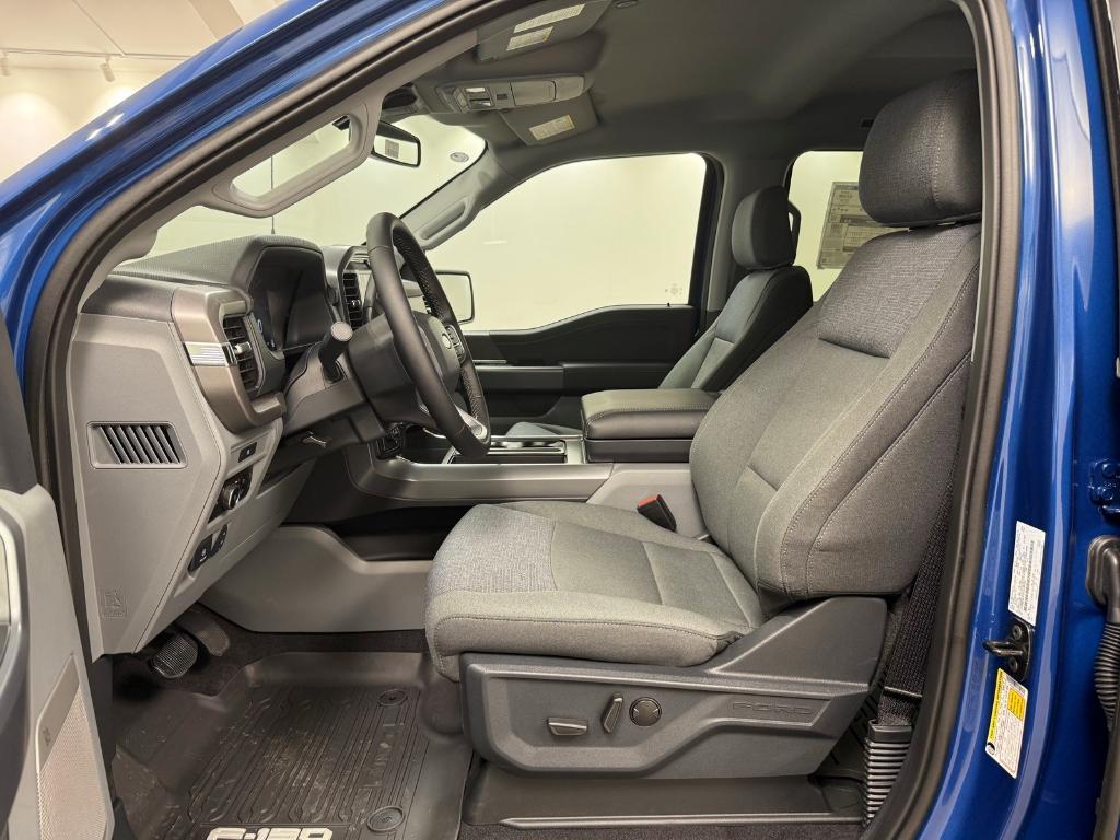 new 2025 Ford F-150 car, priced at $59,567