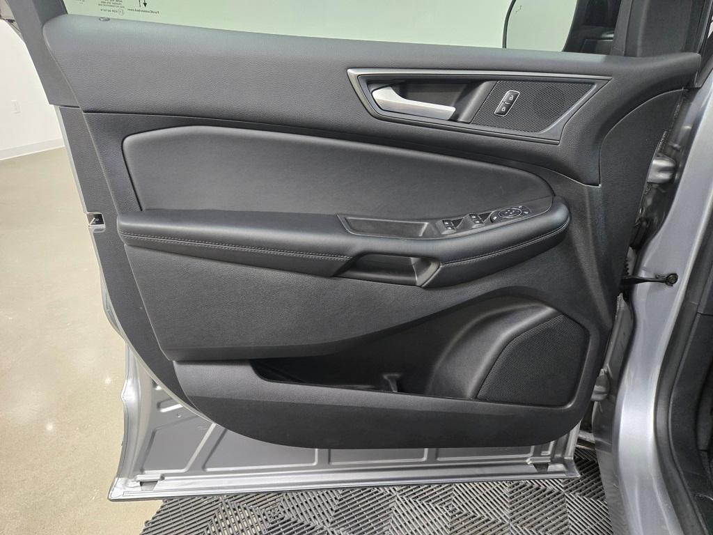 used 2024 Ford Edge car, priced at $30,480