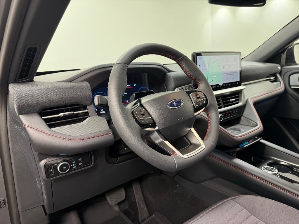 new 2025 Ford Explorer car, priced at $45,328