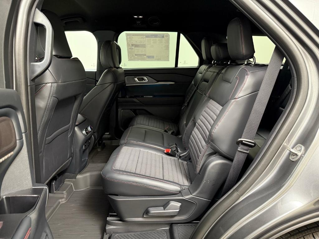 new 2025 Ford Explorer car, priced at $45,328