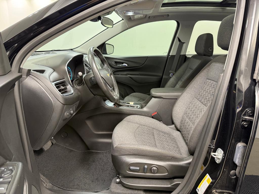 used 2022 Chevrolet Equinox car, priced at $24,998