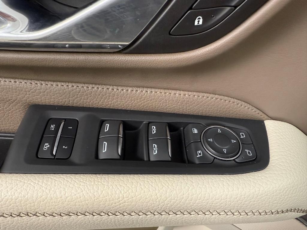 used 2022 GMC Yukon car, priced at $51,840