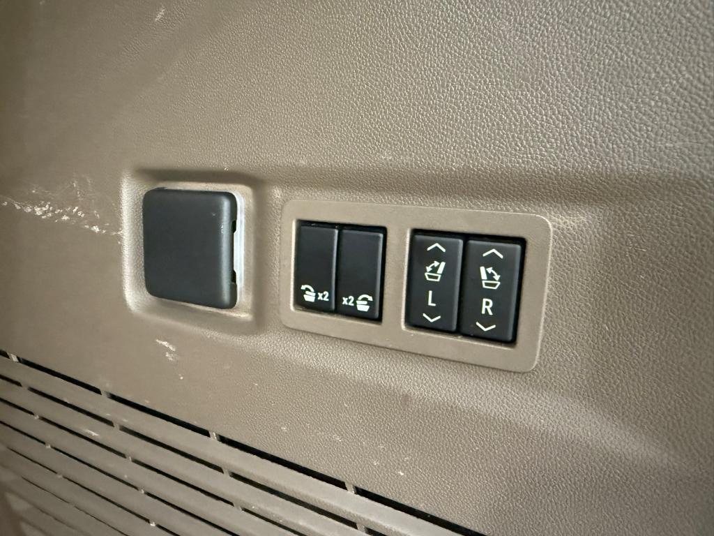 used 2022 GMC Yukon car, priced at $51,840