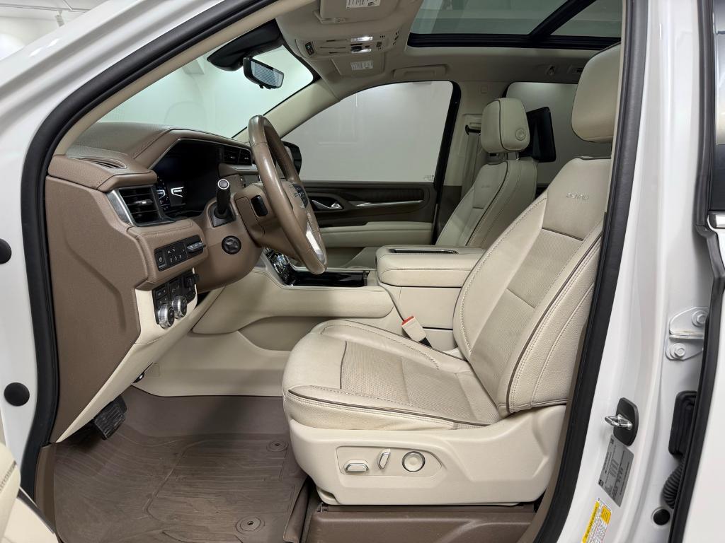 used 2022 GMC Yukon car, priced at $51,840