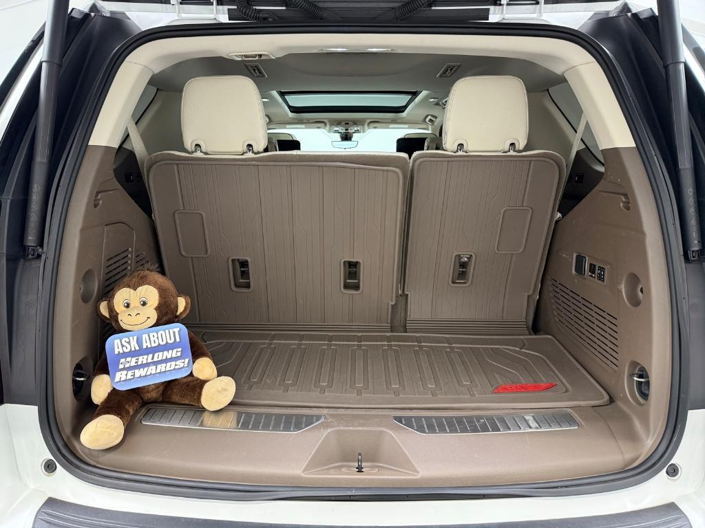 used 2022 GMC Yukon car, priced at $51,840