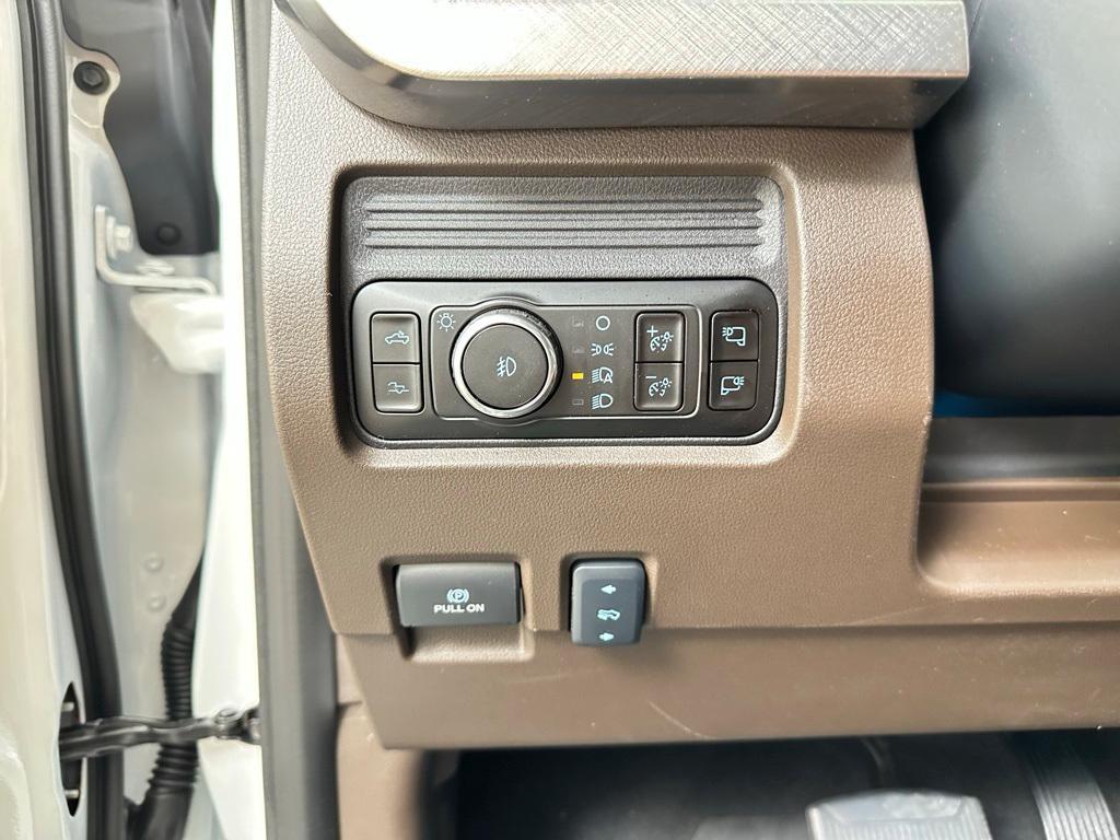 new 2025 Ford F-250 car, priced at $101,040