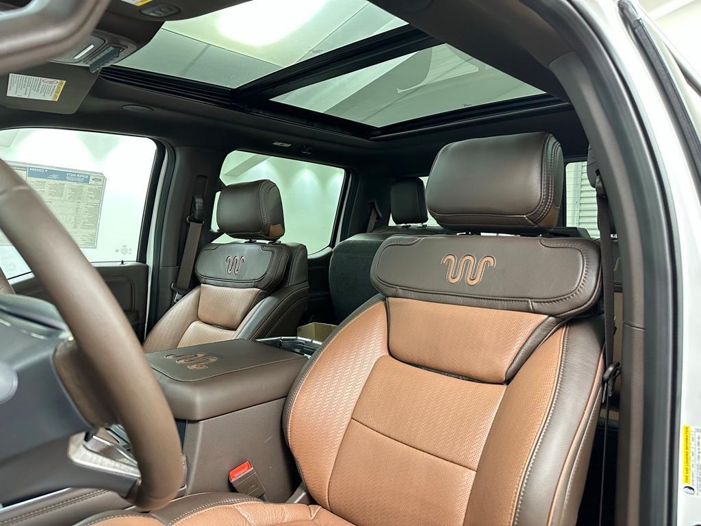 new 2025 Ford F-250 car, priced at $101,040