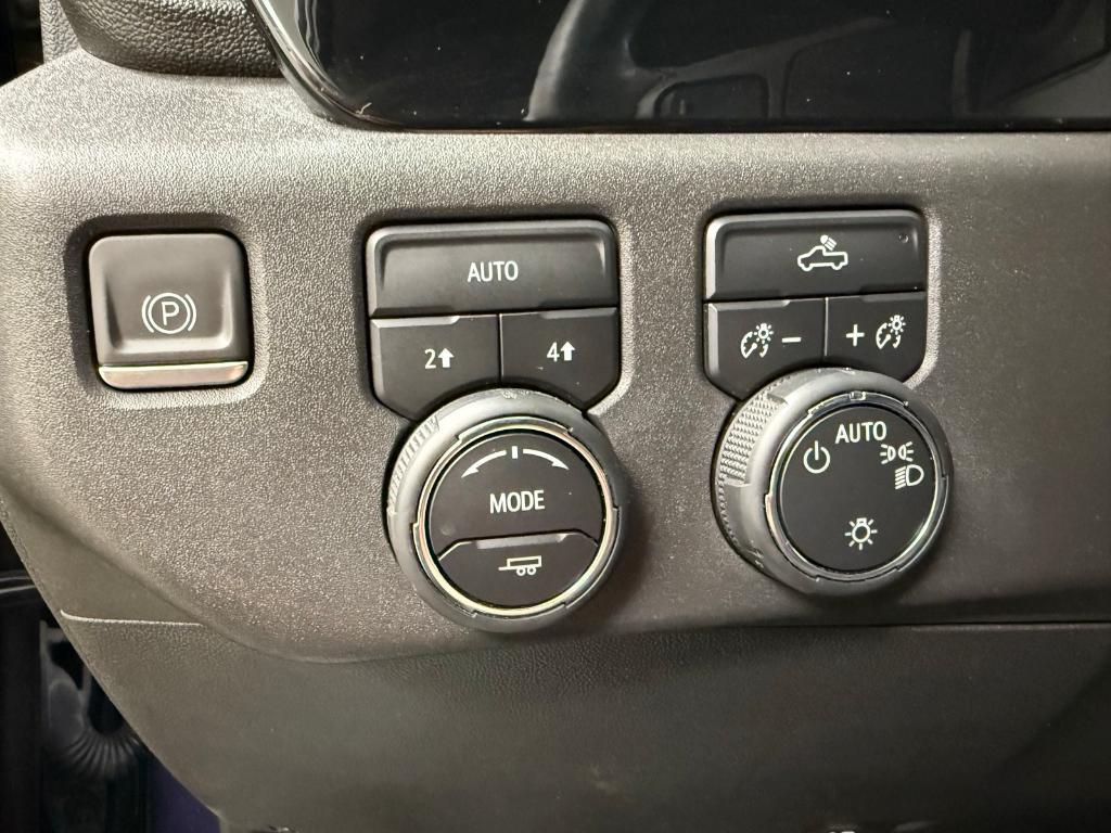 used 2023 Chevrolet Silverado 1500 car, priced at $39,880