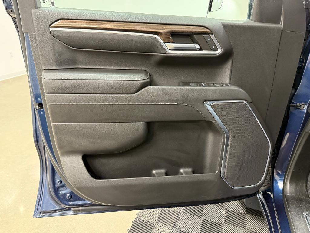 used 2023 Chevrolet Silverado 1500 car, priced at $39,880