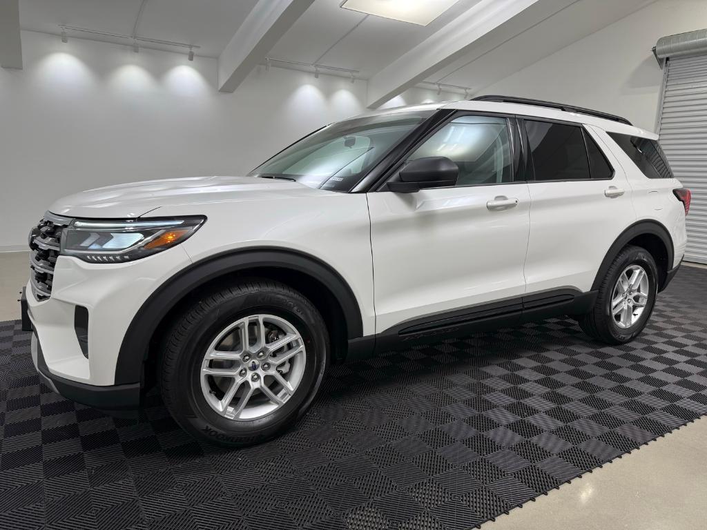 new 2026 Ford Explorer car, priced at $46,685