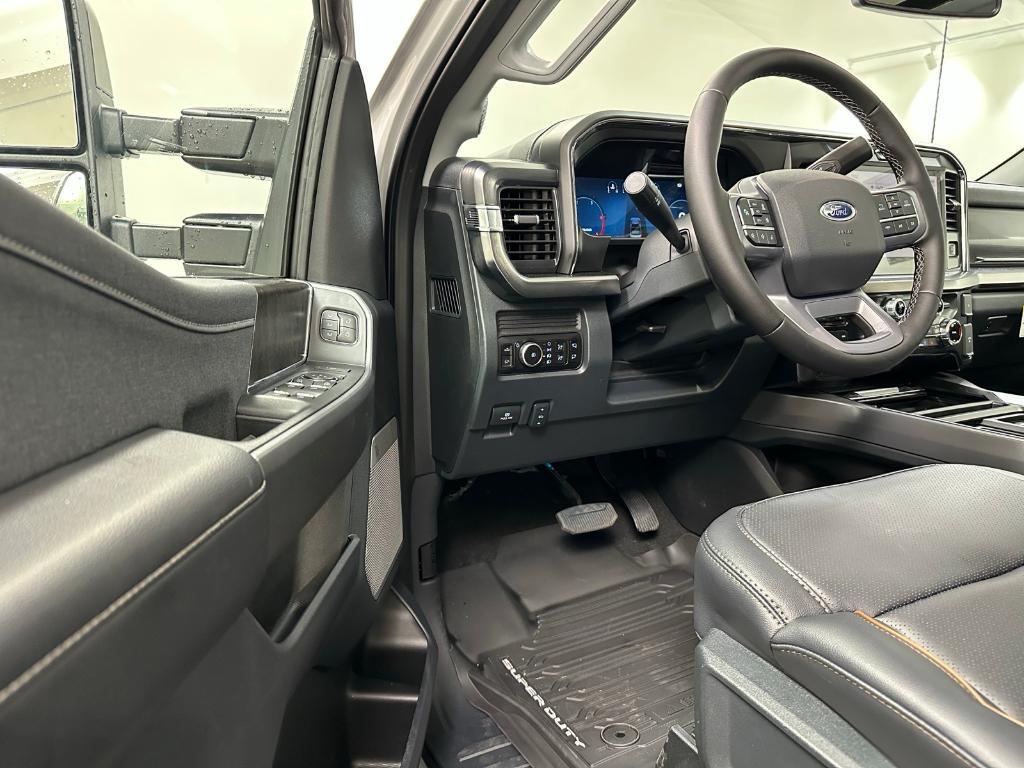 new 2025 Ford F-250 car, priced at $90,223