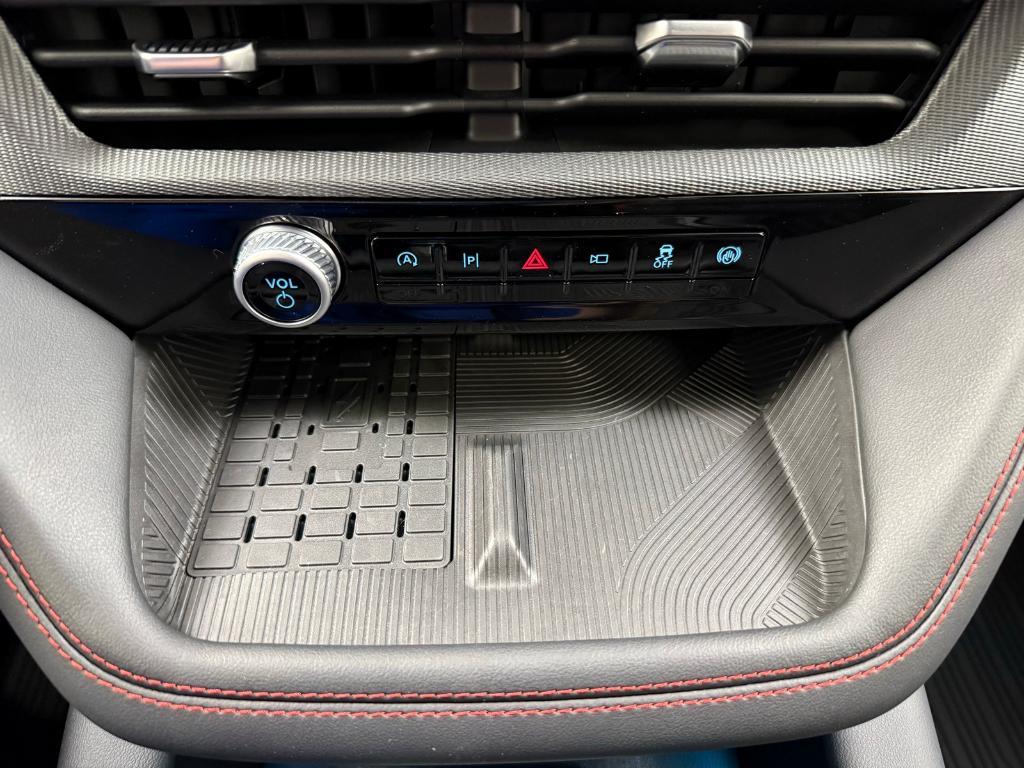 new 2025 Ford Explorer car, priced at $47,114