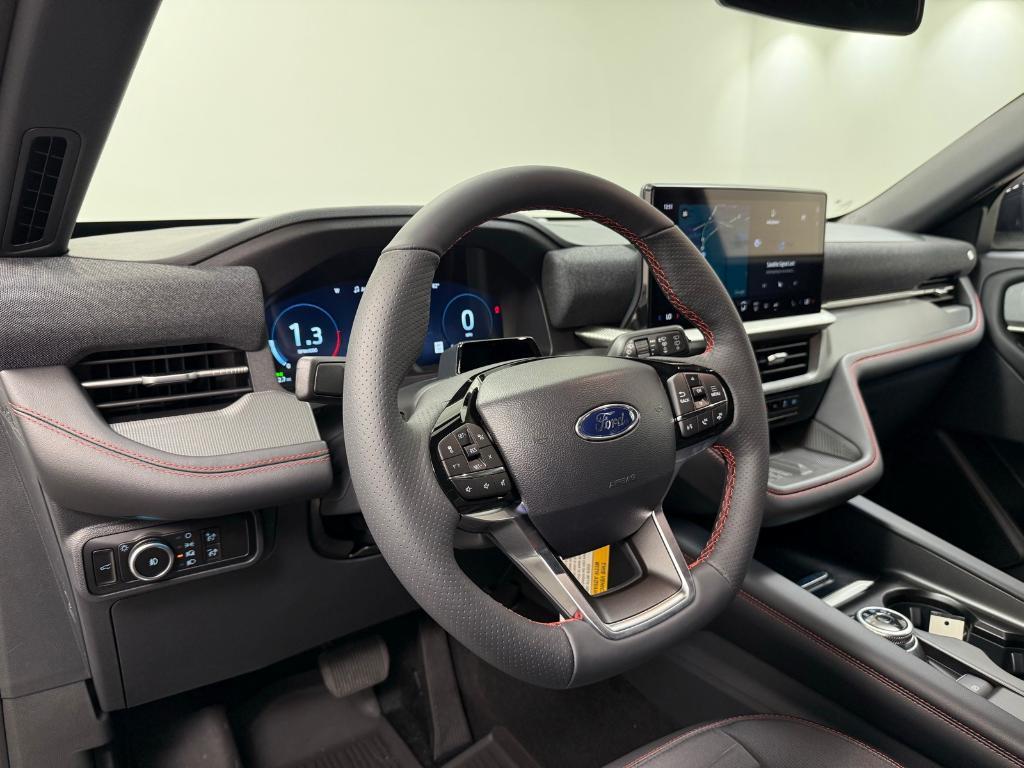 new 2025 Ford Explorer car, priced at $47,114