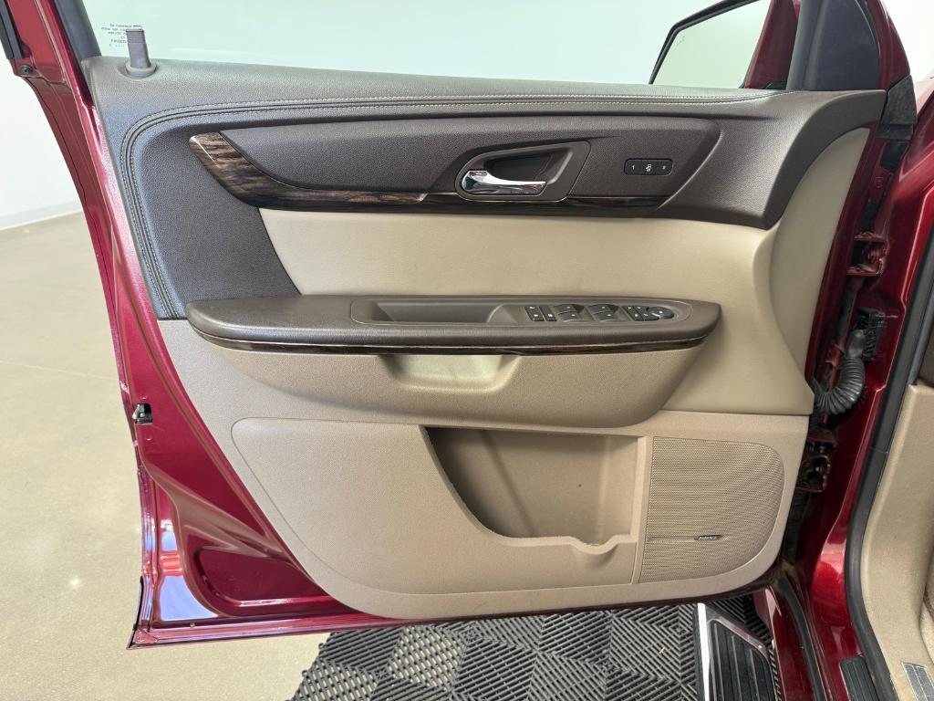 used 2015 GMC Acadia car, priced at $12,980