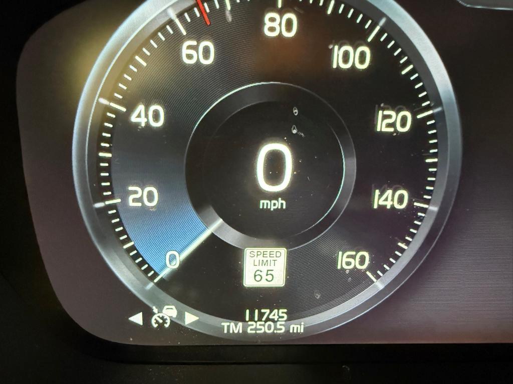 used 2020 Volvo V60 car, priced at $31,480