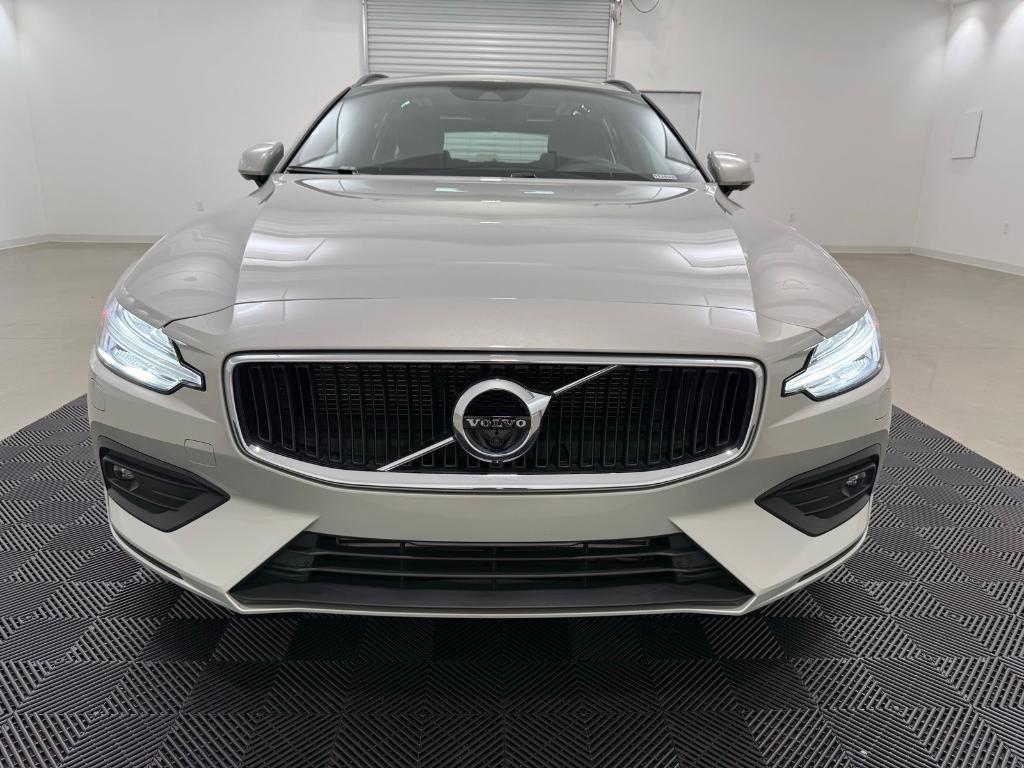 used 2020 Volvo V60 car, priced at $31,480