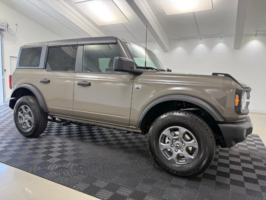 new 2025 Ford Bronco car, priced at $45,642